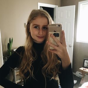 Meet your Posher, Emma